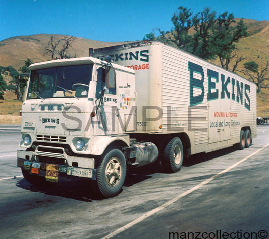 8 X 10 color semi-truck photo '50's GMC crackerbox BEKINS - Transportation Treasure