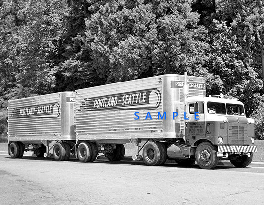 8 X 10 B & W  semi-truck photo BULLNOSE KW PORTLAND SEATTLE - Transportation Treasure