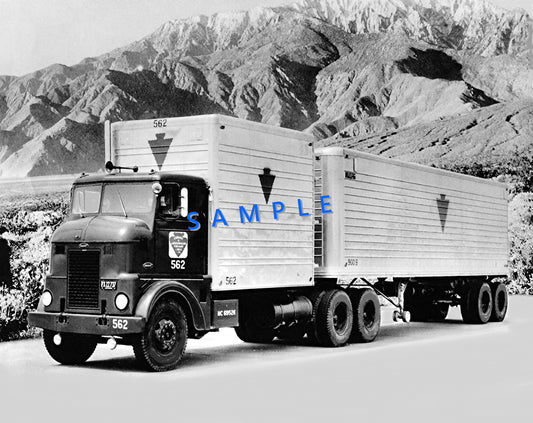 8x10 black & white semi-truck photo Bullnose PETE ARROWHEAD FREIGHT LINES - Transportation Treasure