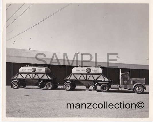 KW double hoppers C&H SUGAR - Transportation Treasure